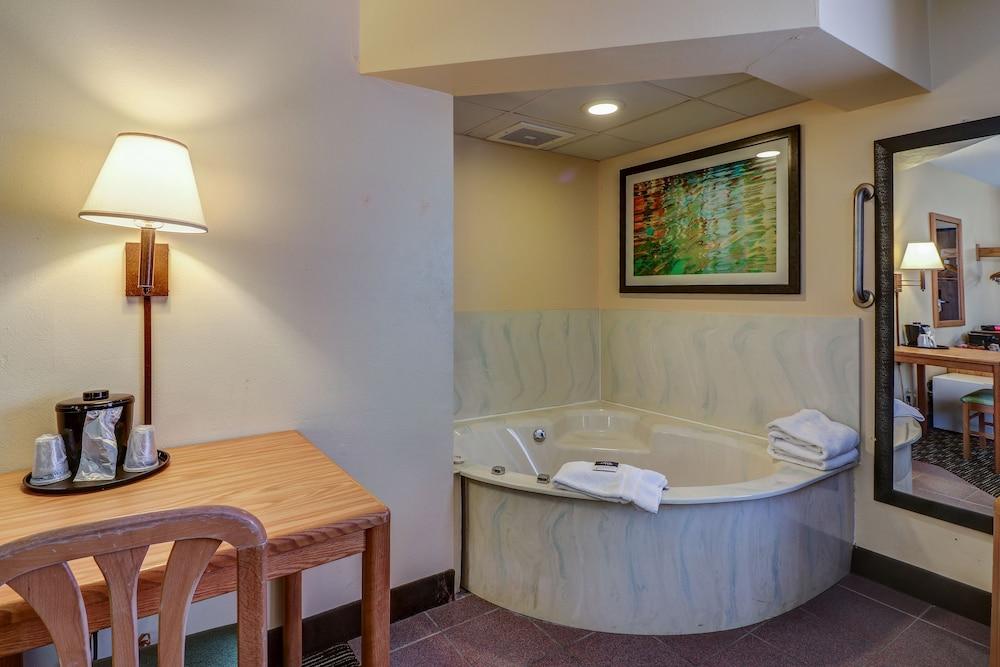 Hotel Wave At Rehoboth Beach Exterior photo